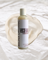 Un tratamiento intensivo que nutre y revitaliza el cabello, restaurando su hidratación y dejándolo suave, brillante y manejable. Perfecto para cabellos secos o dañados. ¡Recupera la vitalidad de tu melena al instante!